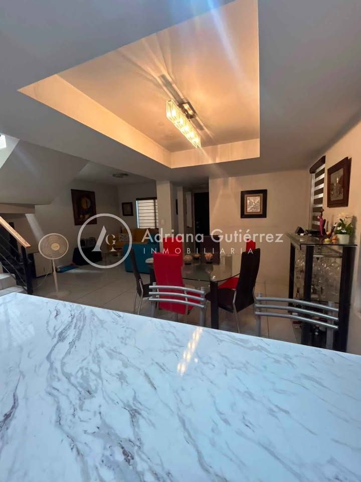 Casa en venta · 3 rec 3
