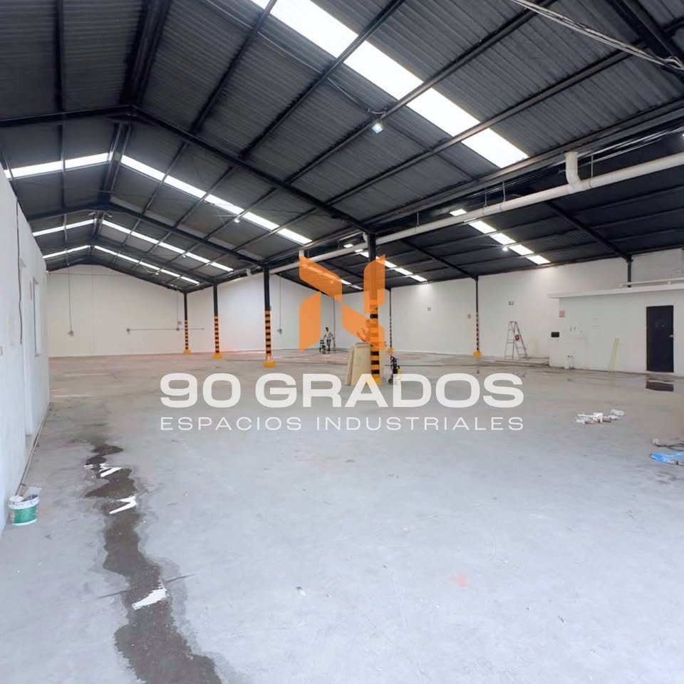 BODEGA EN RENTA EN SAN NICOLAS 3