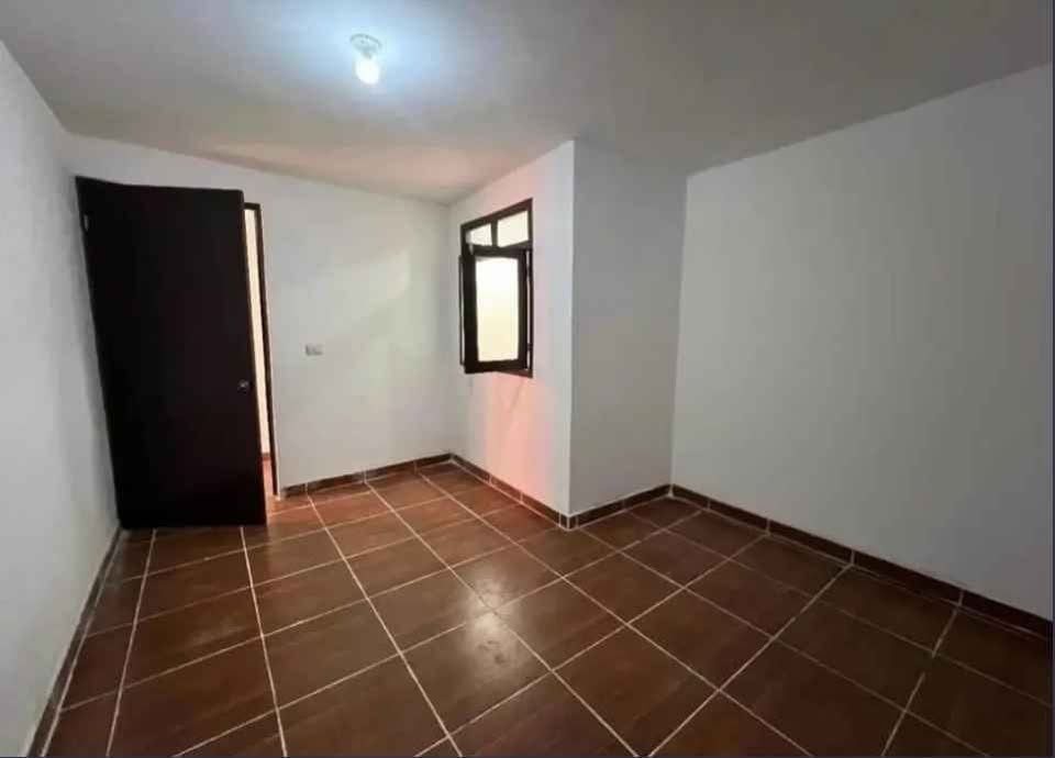 4 habitaciones 2 baños - Casa 2