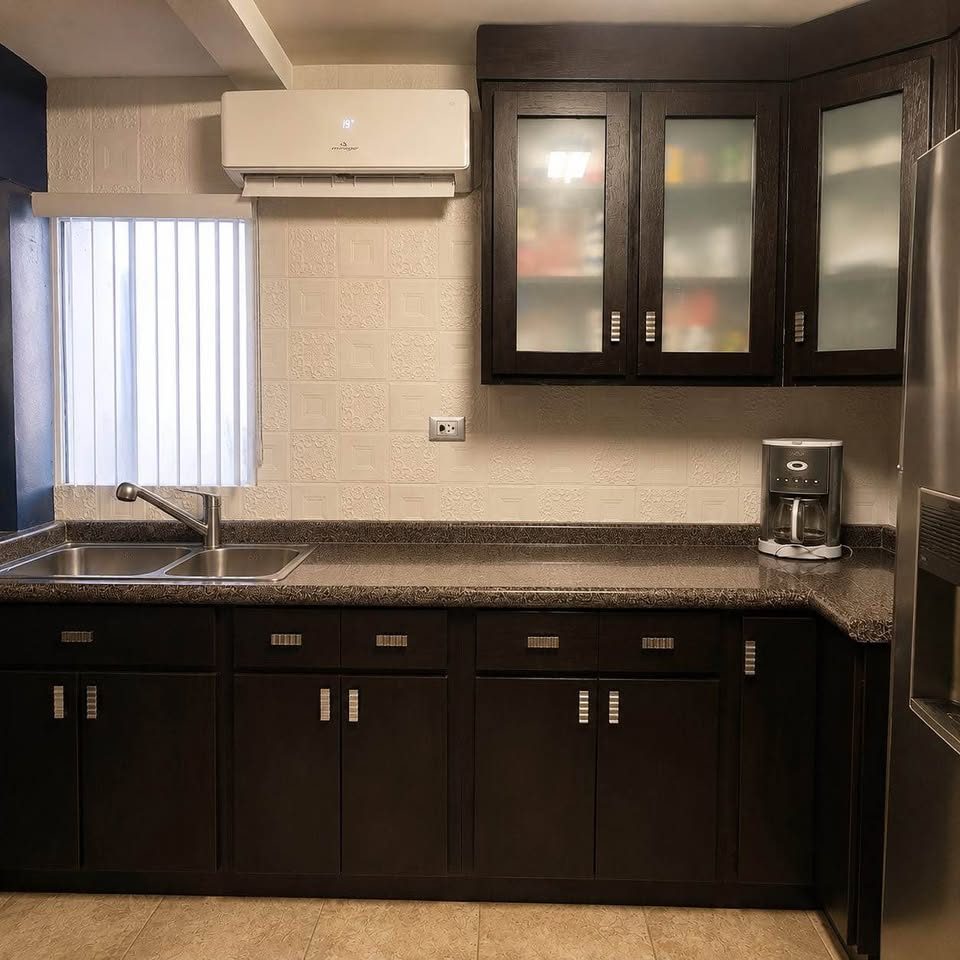 2 Beds 1.5 Baths - House 3