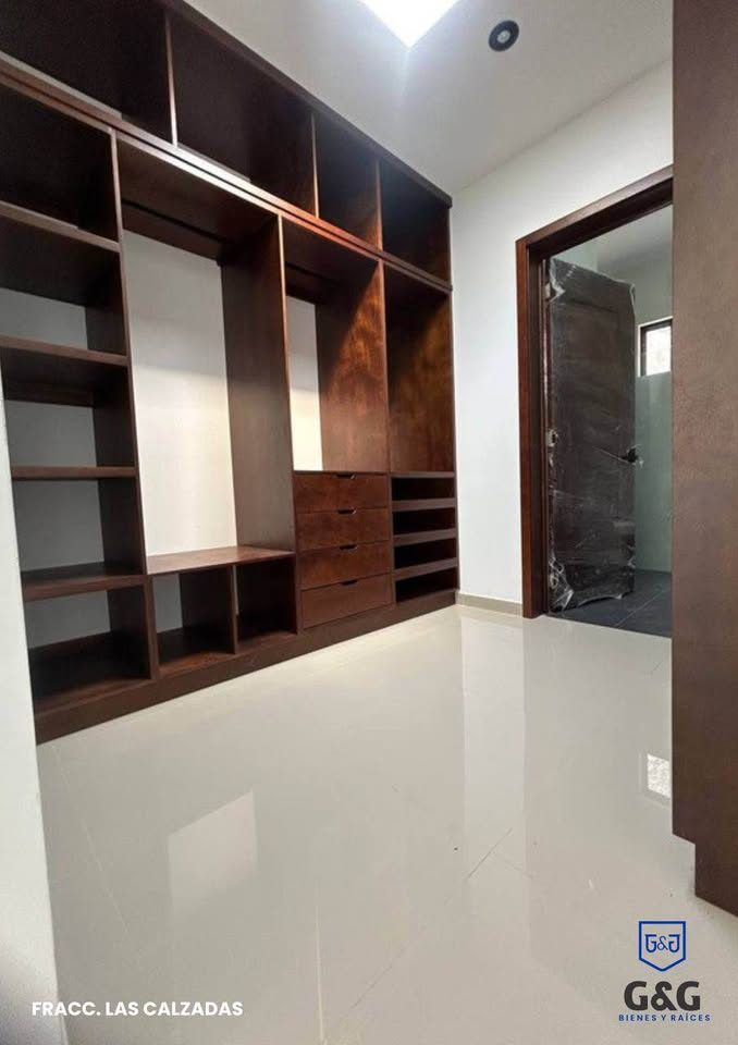 3 habitaciones 4 baños - Casa 2