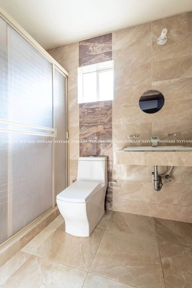 4 habitaciones 2 baños - Casa 2