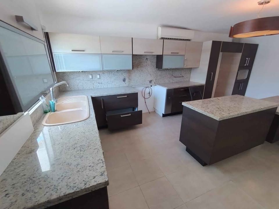 2 habitaciones 3 baños - Casa 3