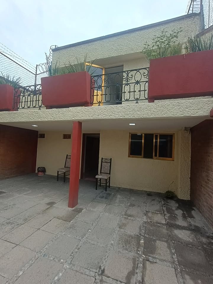 3 habitaciones 2 baños Casa 3