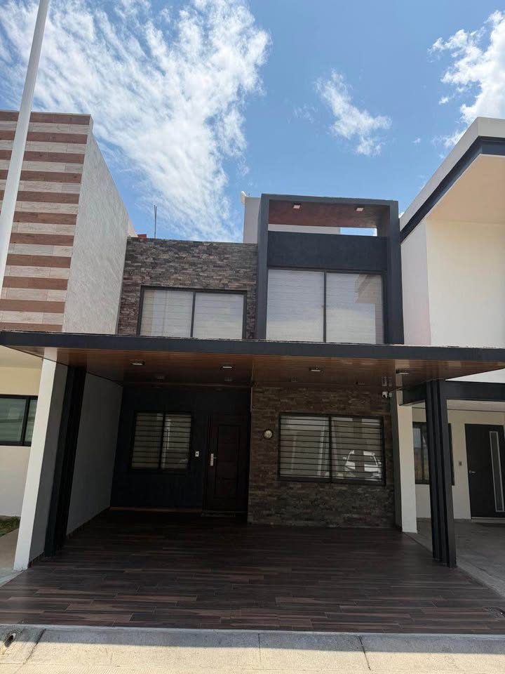 3 habitaciones 2,5 baños - Casa 2