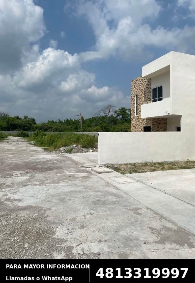 Terrenos en venta con servicios a pie de lote 3