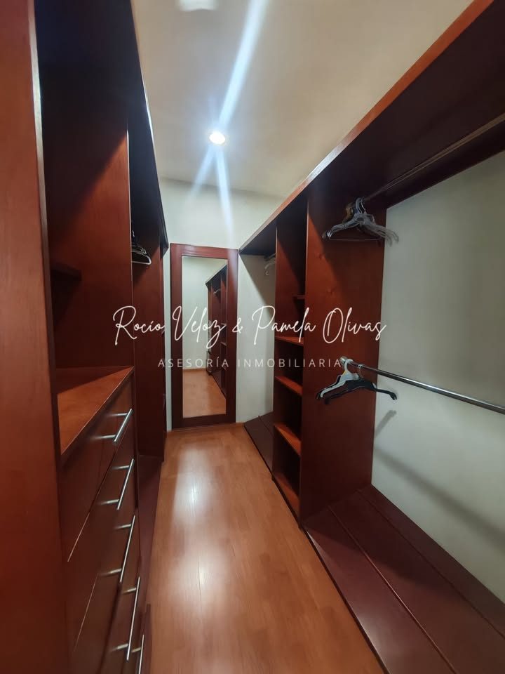 3 habitaciones 2.5 baños Casa 3