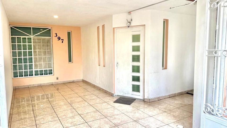 4 habitaciones 2.5 baños Casa 2
