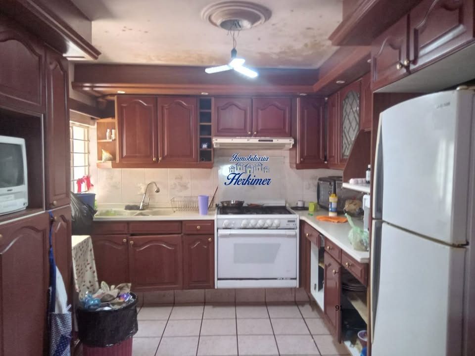 5 habitaciones 3 baños Casa 3