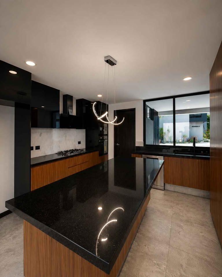 Casa en venta · 3 rec · 260 m² · Lomas de Angelópolis 3