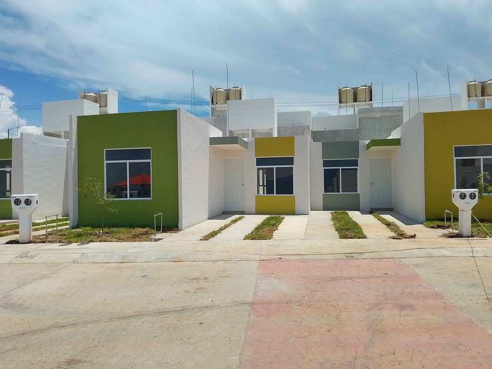 2 Beds 1 Bath - House 2