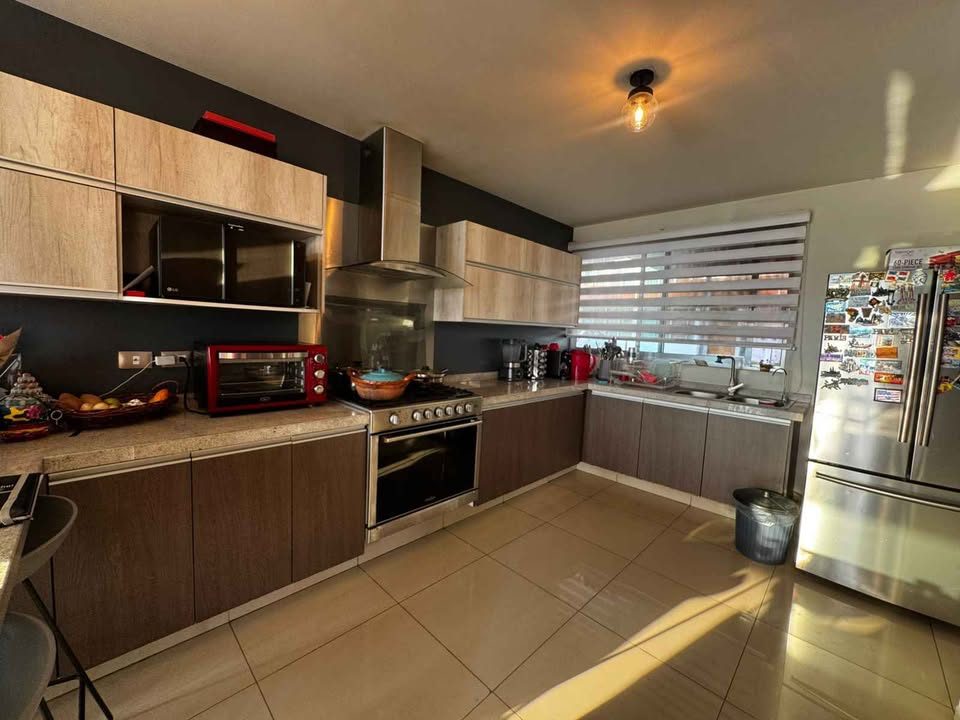 4 habitaciones 6 baños - Casa 2