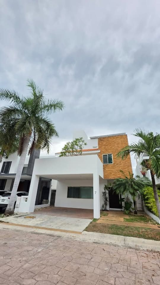 4 habitaciones 5.5 baños Casa 2