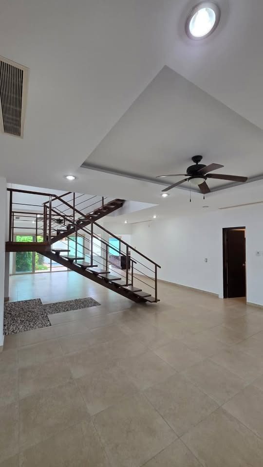 4 habitaciones 5.5 baños Casa 3