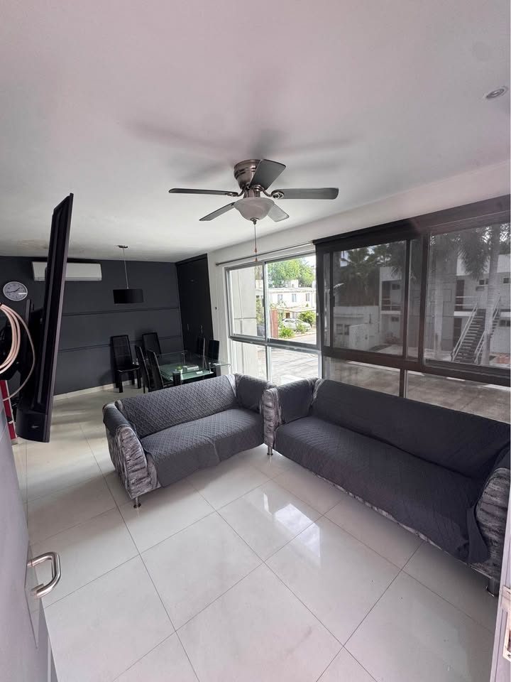 2 Beds 1 Bath - Apartment 3