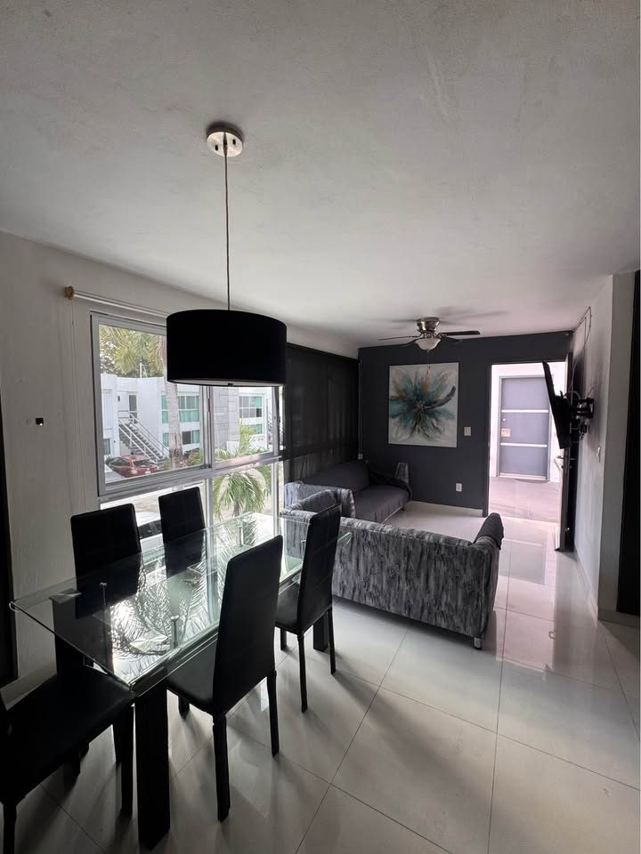 2 Beds 1 Bath - Apartment 2