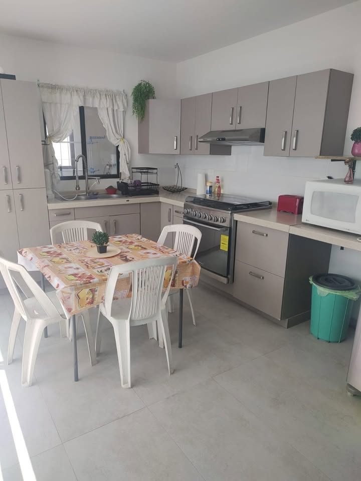 3 habitaciones 3 baños Casa 3