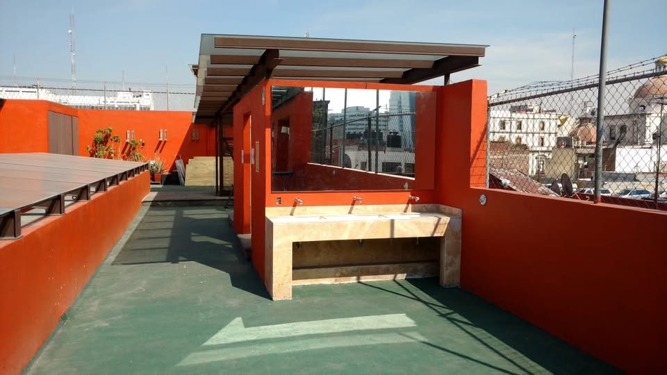 30 habitaciones 8 baños Casa 3