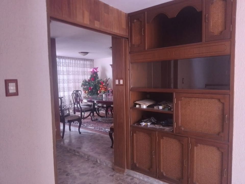 4 habitaciones 3 baños Casa 2