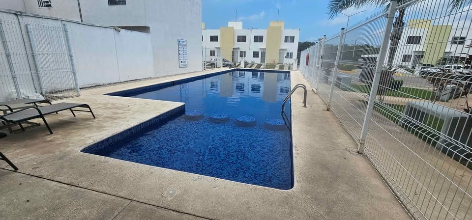 Se renta casa en rincon del prado 2