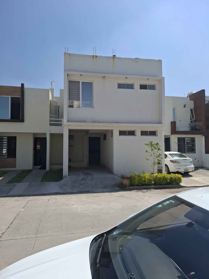 3 habitaciones 3 baños - Casa 2