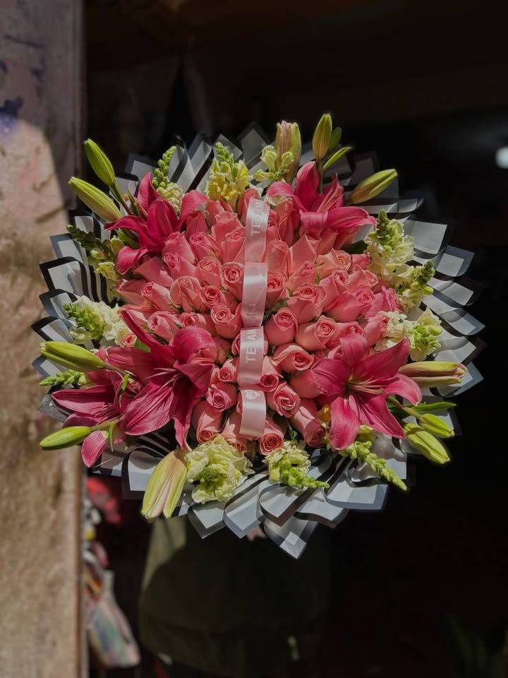 Ramos de 100 rosas en promocion 3