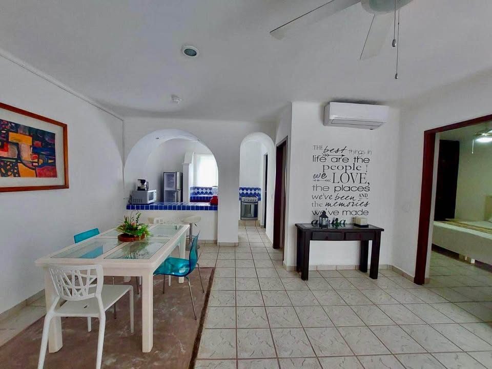 1 Bed 2 Baths - Apartment 2