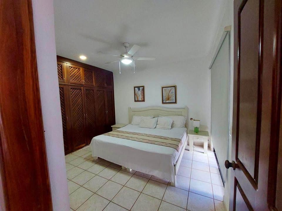 1 Bed 2 Baths - Apartment 3