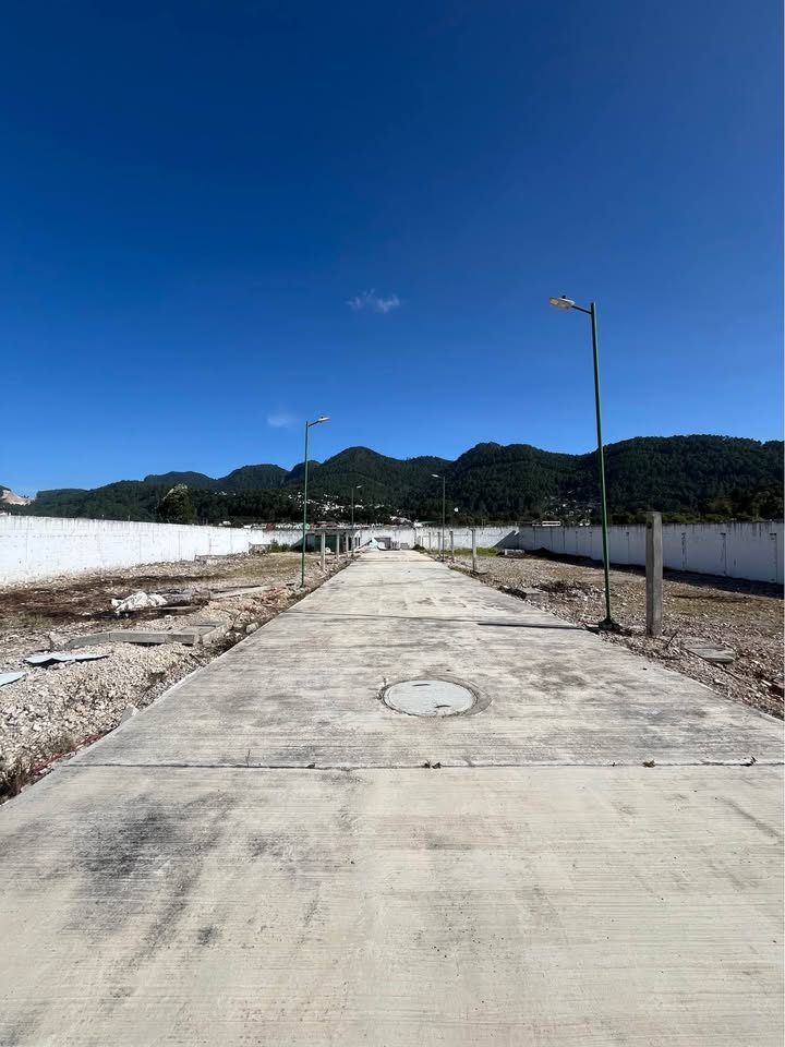TERRENOS 7.50x15.50 EN PRIVADA POR PREPA DEL ESTADO, ÚLTIMOS LOTES DISPONIBLES 3