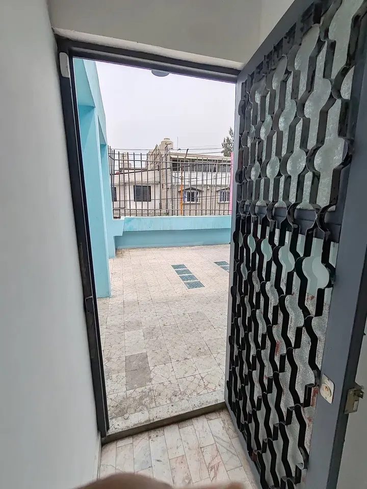 4 habitaciones 2 baños Casa 2