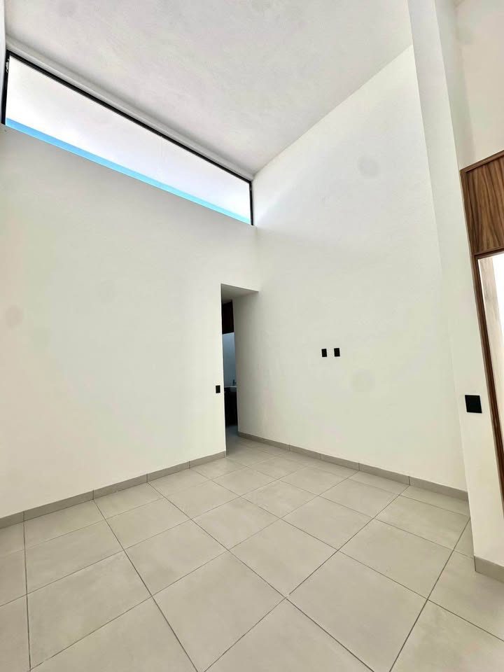 4 Beds 4 Baths - House 3