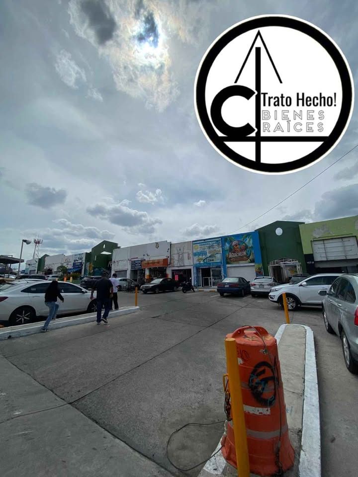 Local comercial en renta · 15 m² · Querétaro 3