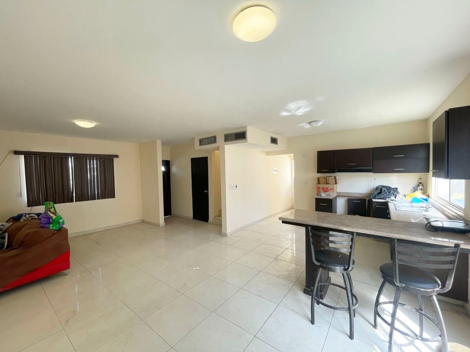 3 habitaciones 3 baños Casa 3