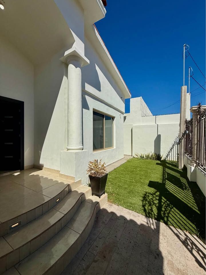 4 habitaciones 6 baños - Casa 2