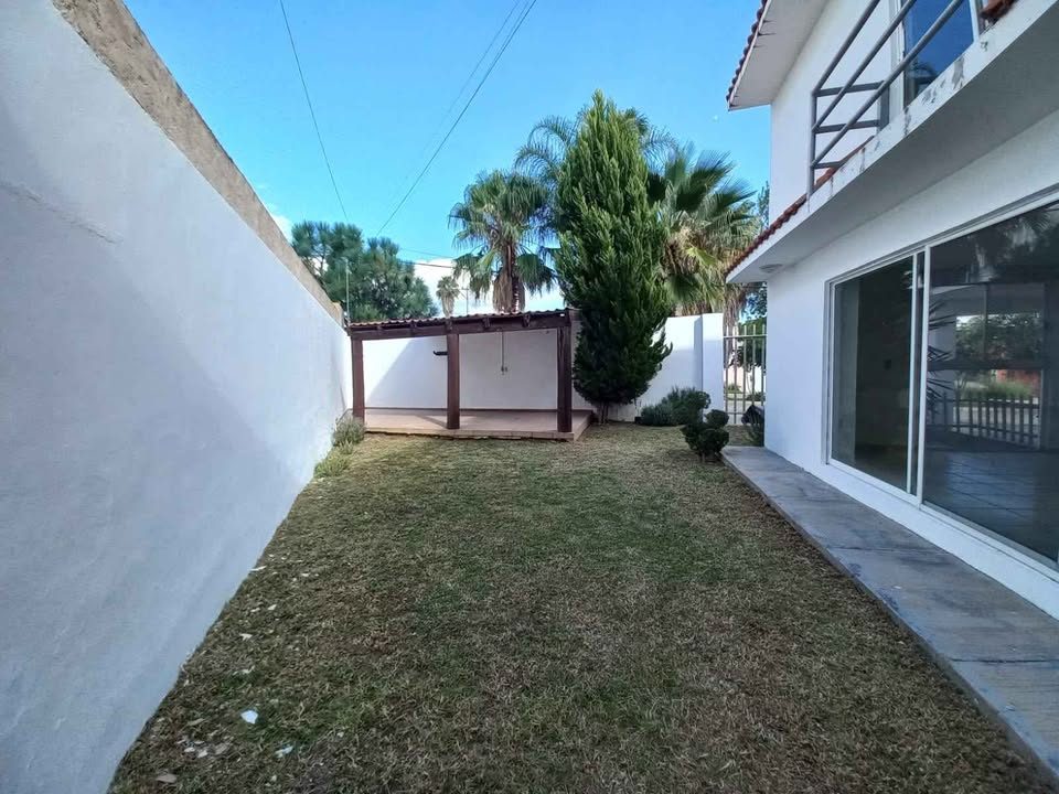 3 habitaciones 4 baños - Casa 2