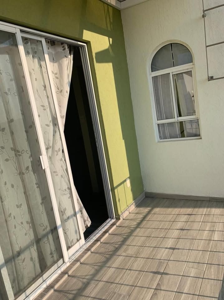 3 habitaciones 4 baños Casa 3