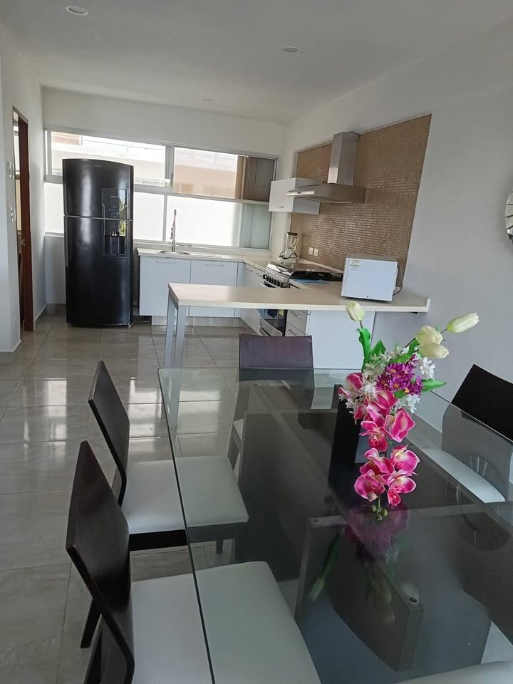 2 habitaciones 2 baños Departamento 3