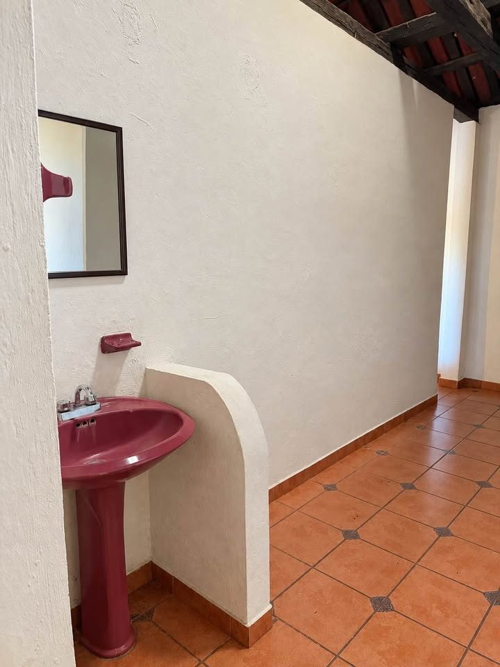 5 habitaciones 2 baños - Casa 2
