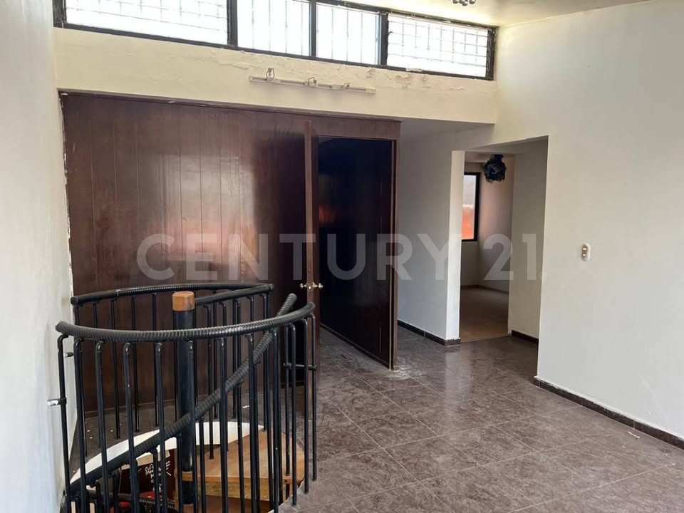 4 habitaciones 2 baños Casa 2