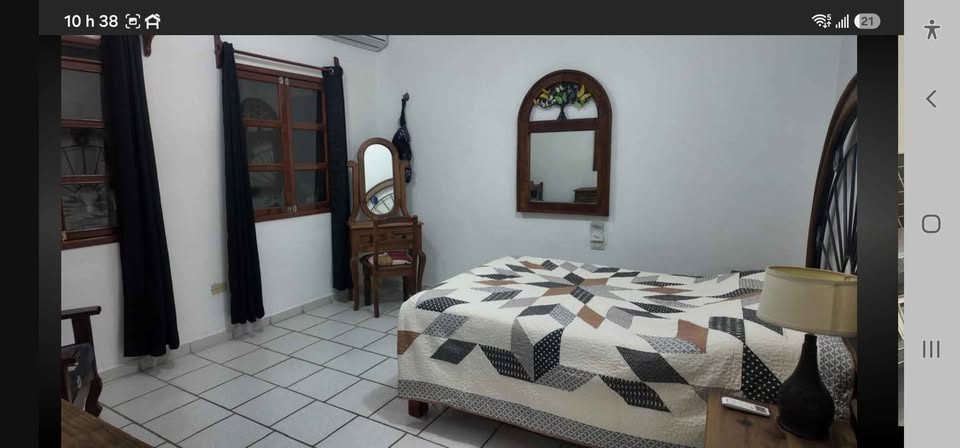 Appartement de 2 chambres et 1 salle de bain 2