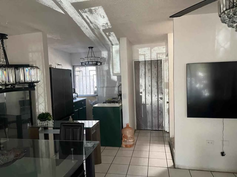 Casa en venta · 3 rec · Tijuana 2