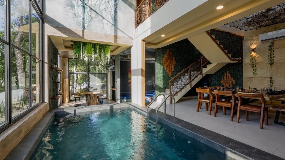 4 Beds 4.5 Baths House 2