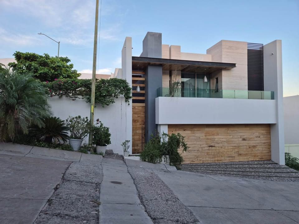 4 habitaciones 4,5 baños - Casa 2