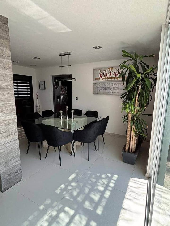 Casa en venta · 3 rec · 180 m² · Cholula de Rivadavia 3