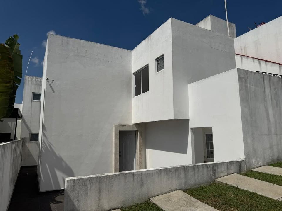 3 habitaciones 4 baños Casa 2