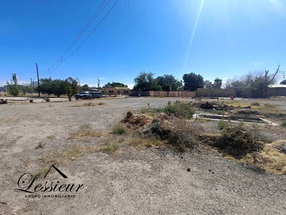 TERRENO EN RENTA EN GÓMEZ MORIN 3
