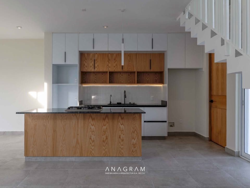 3 habitaciones 2.5 baños Casa 2