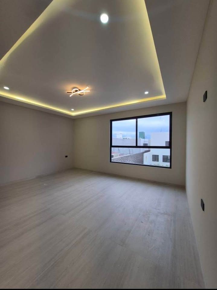 4 habitaciones 3 baños - Casa 2