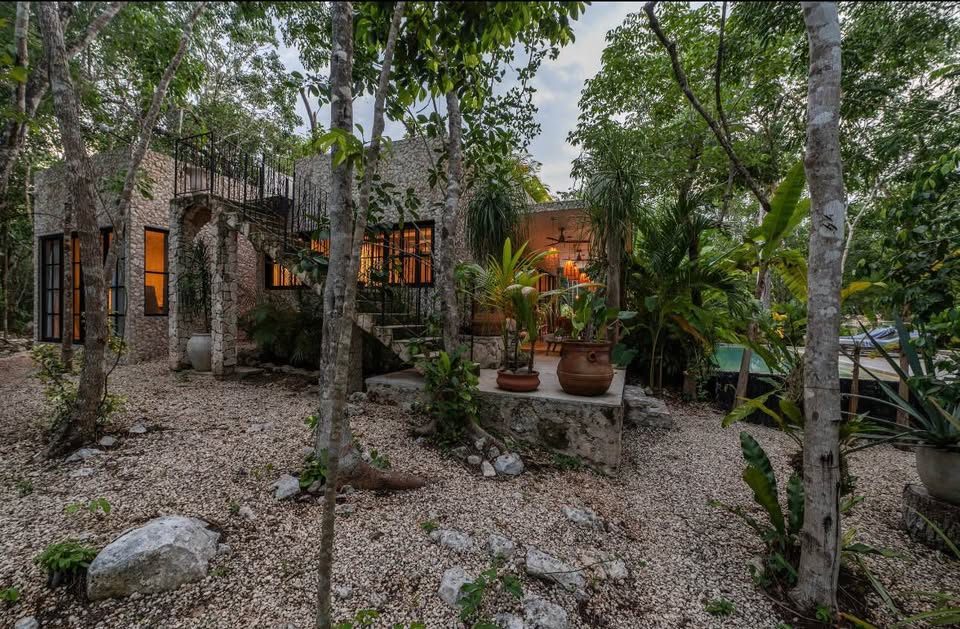 2 Beds 2 Baths - House 2
