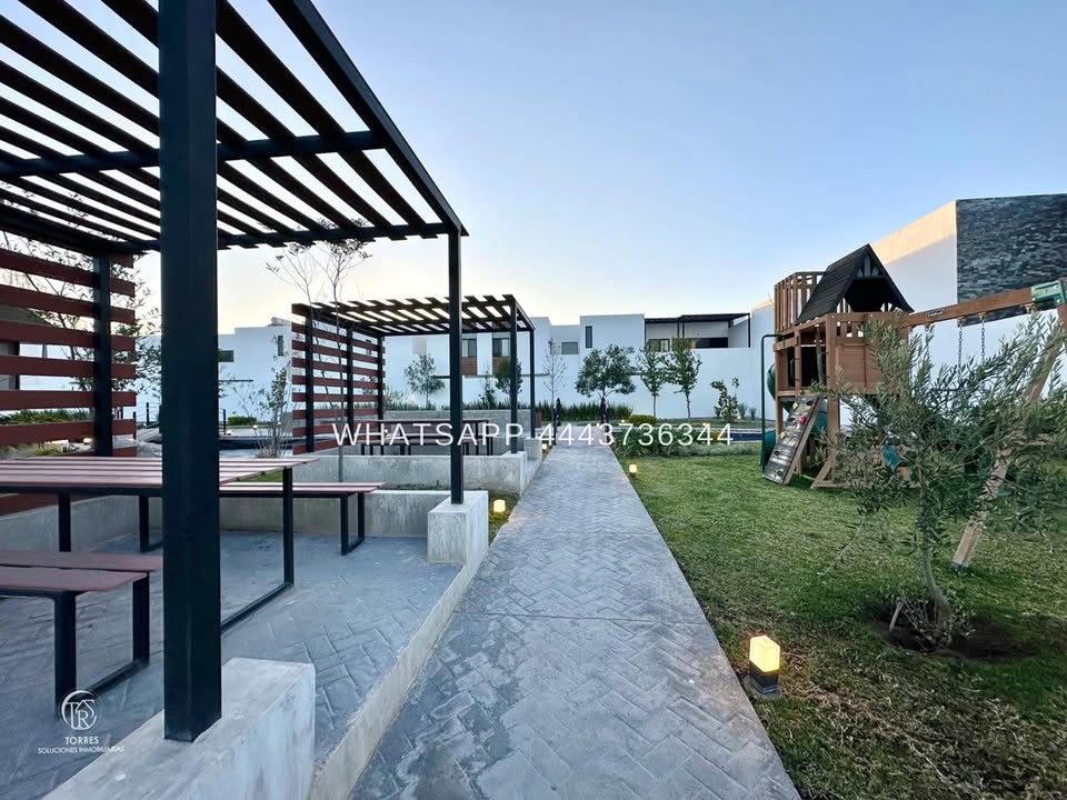 3 habitaciones 4 baños Casa 2